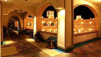 حیاط هتل داد یزد حیاط هتل داد یزد